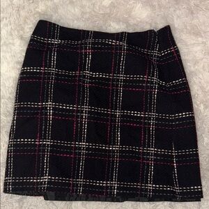Bandolino Black and Pink Plaid Pencil Skirt